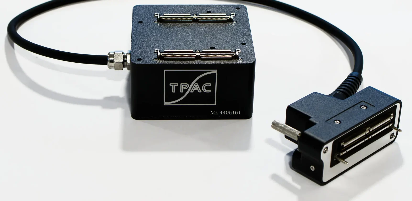 Splittr Box-7 IPEX 128 to 2 x 64 ch Splitter
